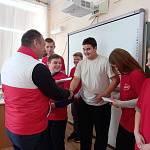 В Мишкинской школе Аксайского района появилось волонтерское  объединение старшеклассников по безопасности дорожного движения 