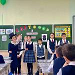 Полицейские Кабардино-Балкарии приняли участие в школьном конкурсе, направленном на обучение детей дорожной безопасности 