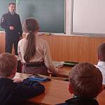 Главный Госавтоинспектор Иланского района провел урок безопасности для выпускников начальной школы