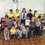Госавтоинспекторы Нанайского района рассказали воспитанникам детского сада о правилах безопасного поведения на дорогах