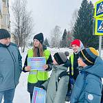 Зеленогорские ЮИДовцы и общественники призвали водителей к соблюдению скоростного режима