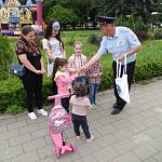 Ликбезы дорожной безопасности для родителей проходят в парках и скверах Кабардино-Балкарии