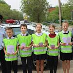 Сотрудники Госавтоинспекции г. Кемерово совместно с ребятами и педагогами провели акцию «Письмо водителю»