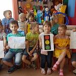 В детских садах прошел конкурс рисунков «Порядок на дорогах России»