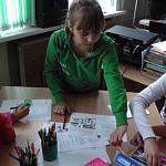 Южно-Сахалинские инспекторы ОГИБДД провели викторину для школьников