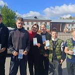 Сотрудники Тальменской Госавтоинспекции с юидовцами провели акцию «Безопасность начинается с нас!»