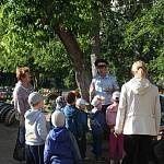 Кировские автоинспекторы проводят тренинги с родителями дошкольников по перевозке детей в автомобиле